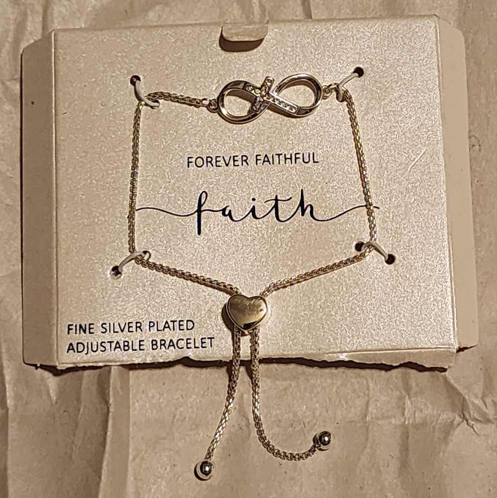 NWOT bracelet